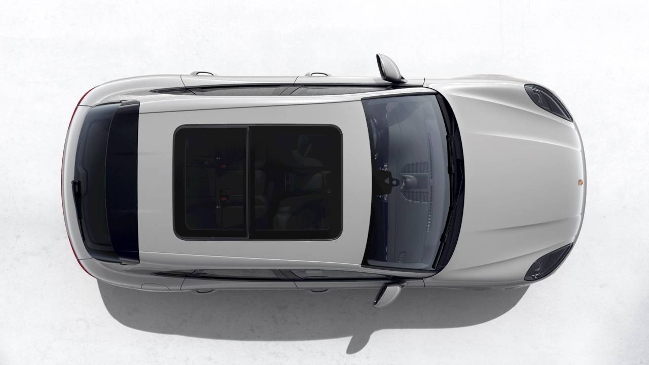 2026 Porsche Macan T photo 4