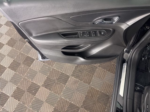 2020 Buick Encore Preferred photo 19