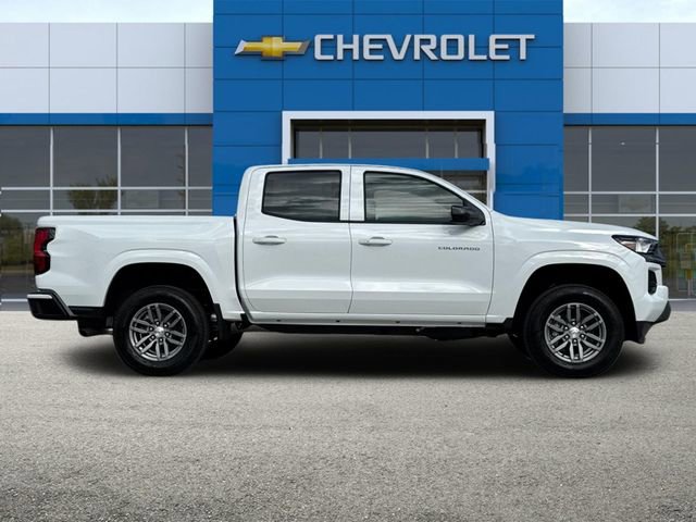 2026 Chevrolet Colorado LT photo 3