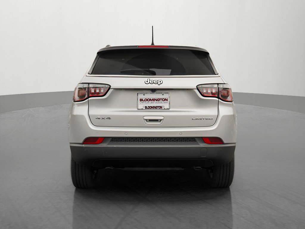 2025 Jeep Compass Limited photo 4