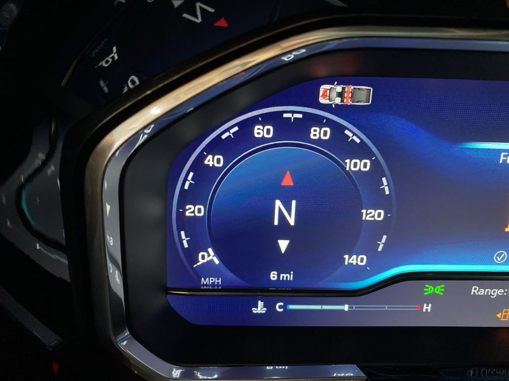 2025 Chevrolet Silverado 3500HD LT photo 4