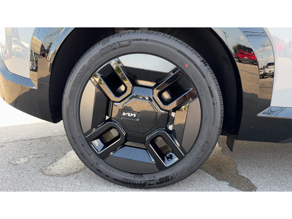 2026 Kia EV9 GT-Line photo 24