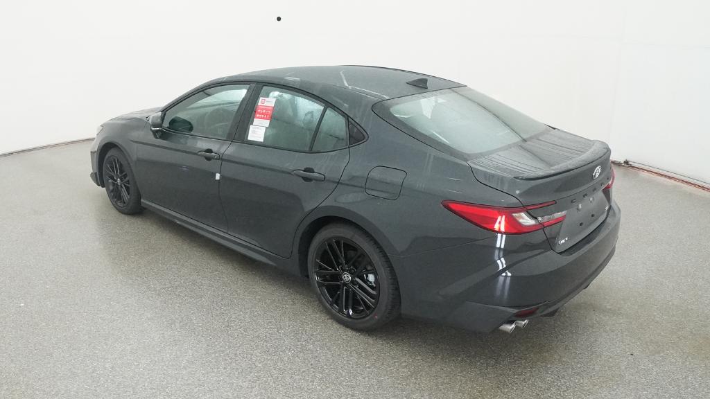 2026 Toyota Camry SE photo 13