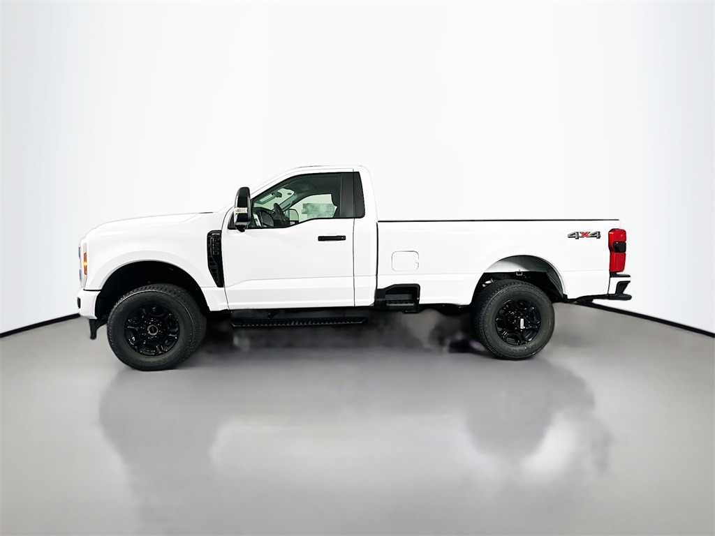 2025 Ford F-250 photo 4