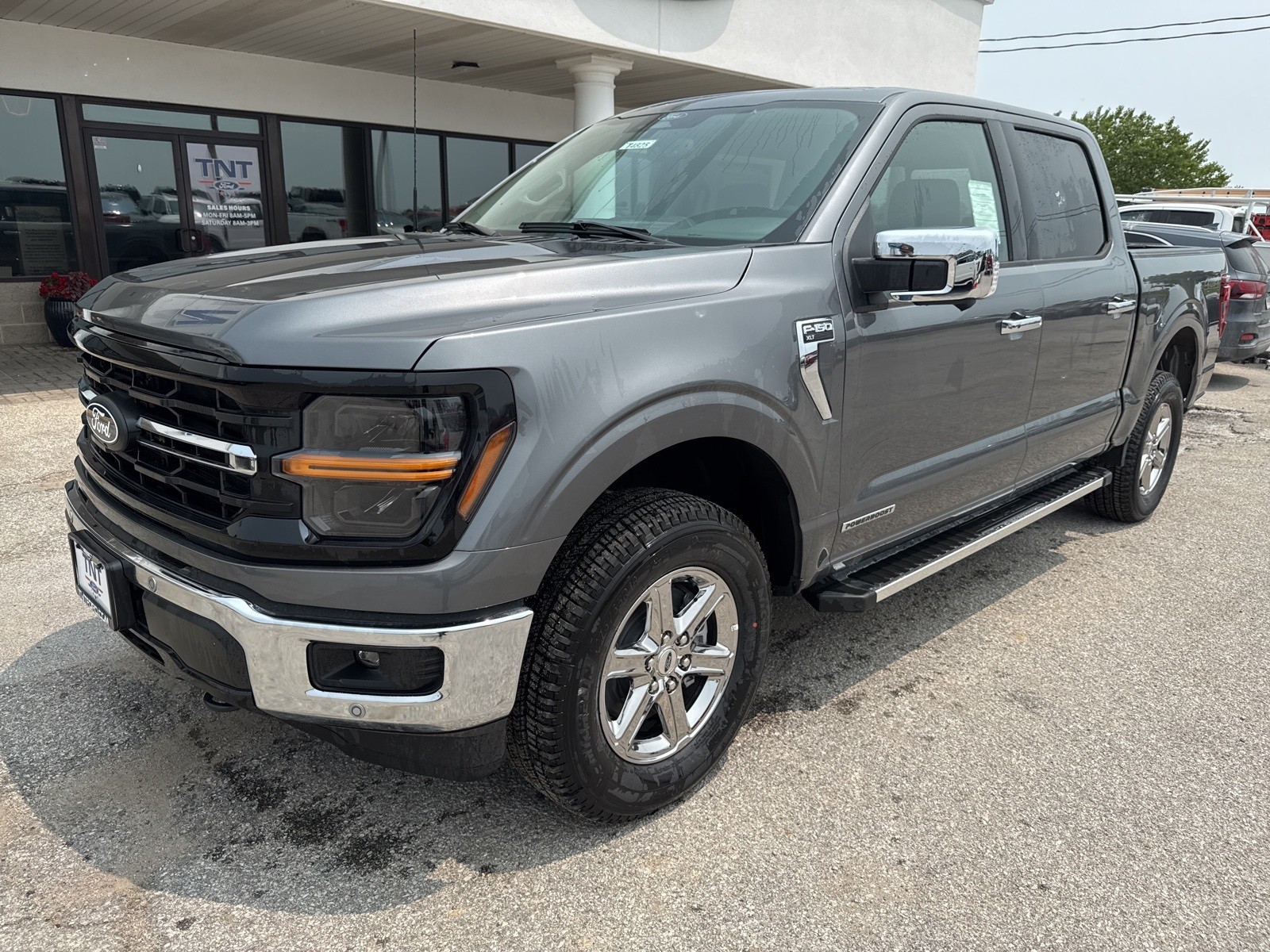 2025 Ford F-150 XLT's photo