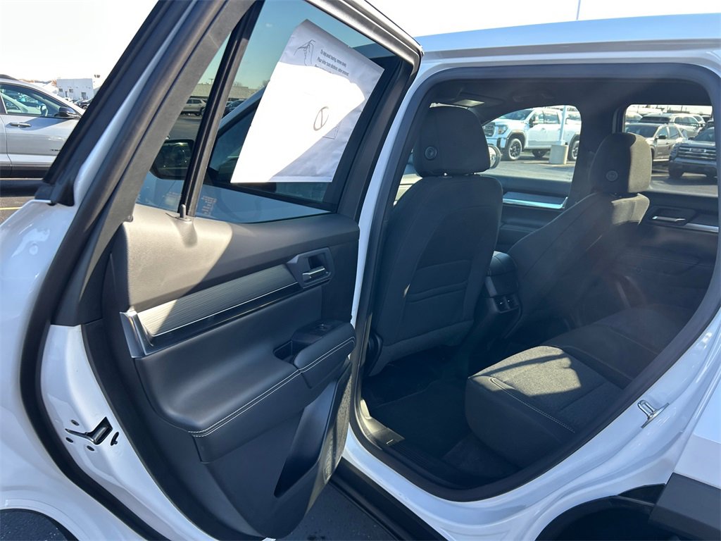 2026 GMC TERRAIN - Image 28