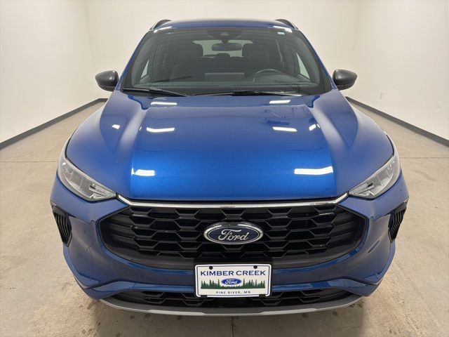Used 2023 Ford Escape ST-Line with VIN 1FMCU9MN5PUA10873 for sale in Pine River, Minnesota