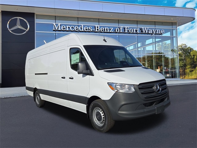 2026 Mercedes-Benz Sprinter Cargo Van Base's photo