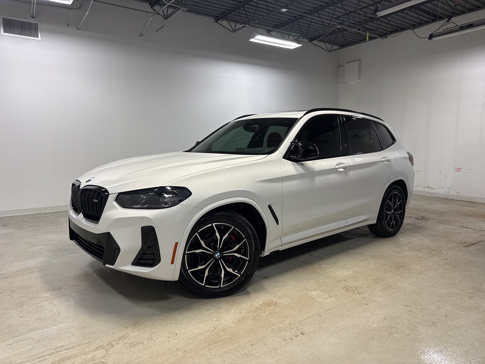 2023 BMW X3 40i's photo