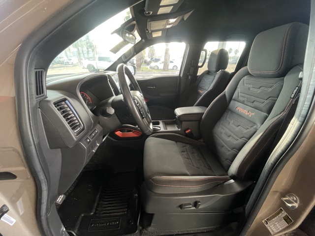 2024 Nissan Frontier PRO-X photo 9