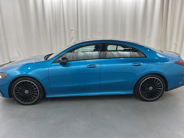 2025 Mercedes Benz CLA 250 4MATIC photo 3