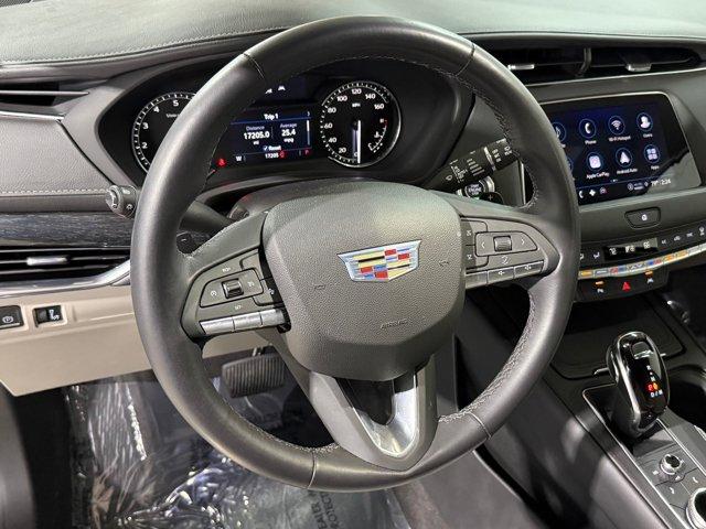 2023 Cadillac XT4 Premium Luxury photo 4