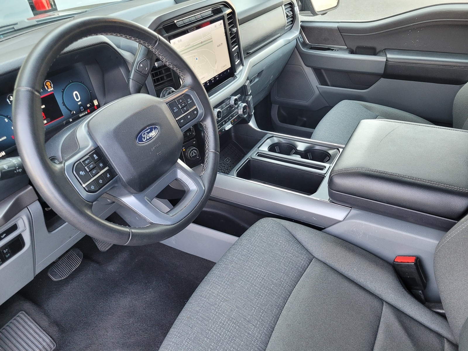 2024 Ford F-150 XLT photo 17