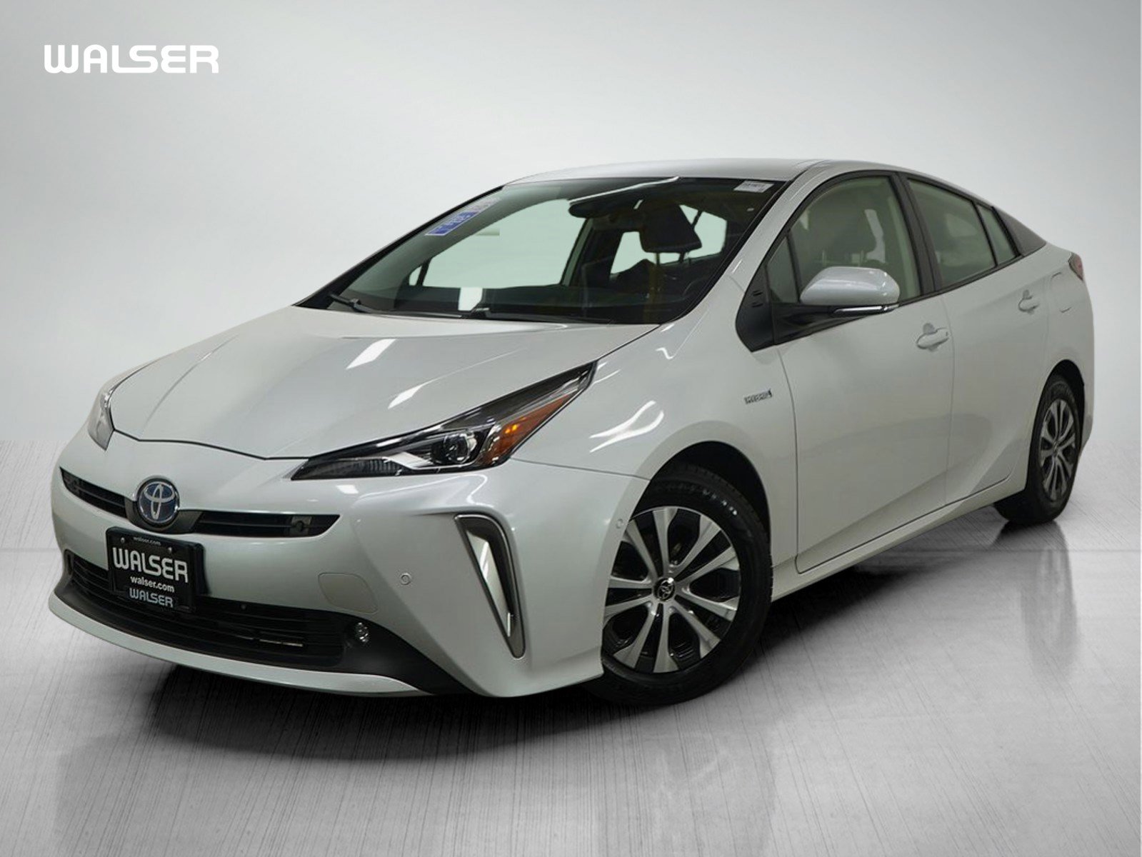 2022 Toyota Prius XLE's photo