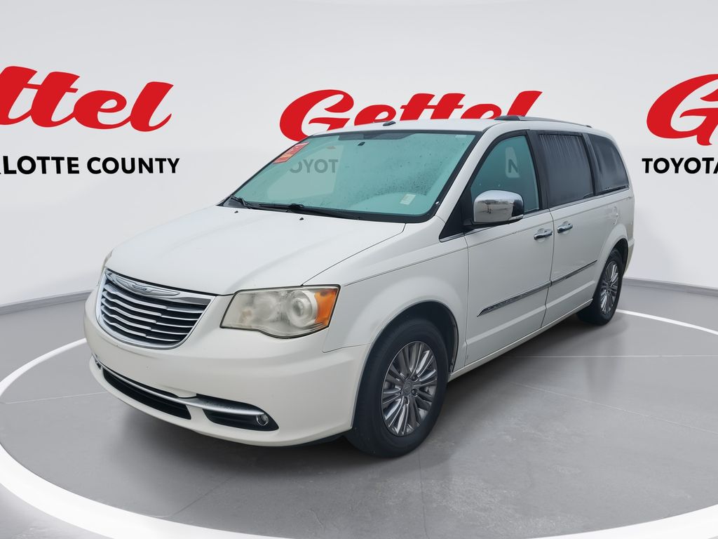 2011 Chrysler Town & Country Limited