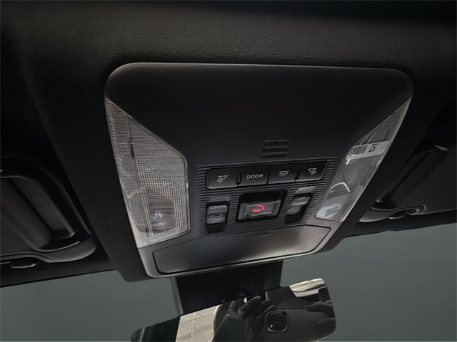 2021 Toyota RAV4 Hybrid XSE photo 20