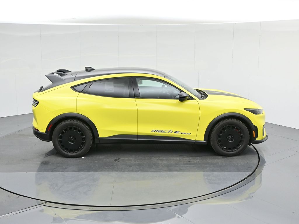 2024 Ford Mustang Mach-E GT photo 40