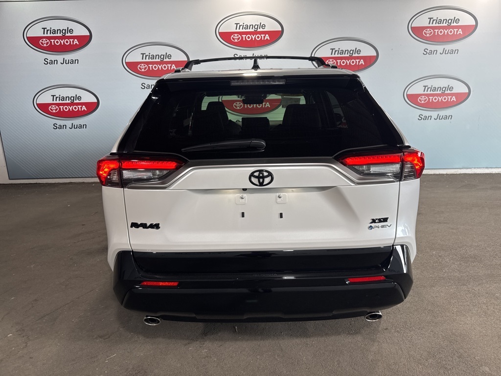 2025 Toyota RAV4 Hybrid XSE photo 5