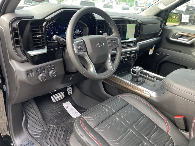 2025 Chevrolet Silverado 1500 RST photo 19