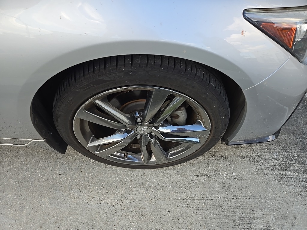 2019 Infiniti Q50 3.0t Signature Edition photo 4