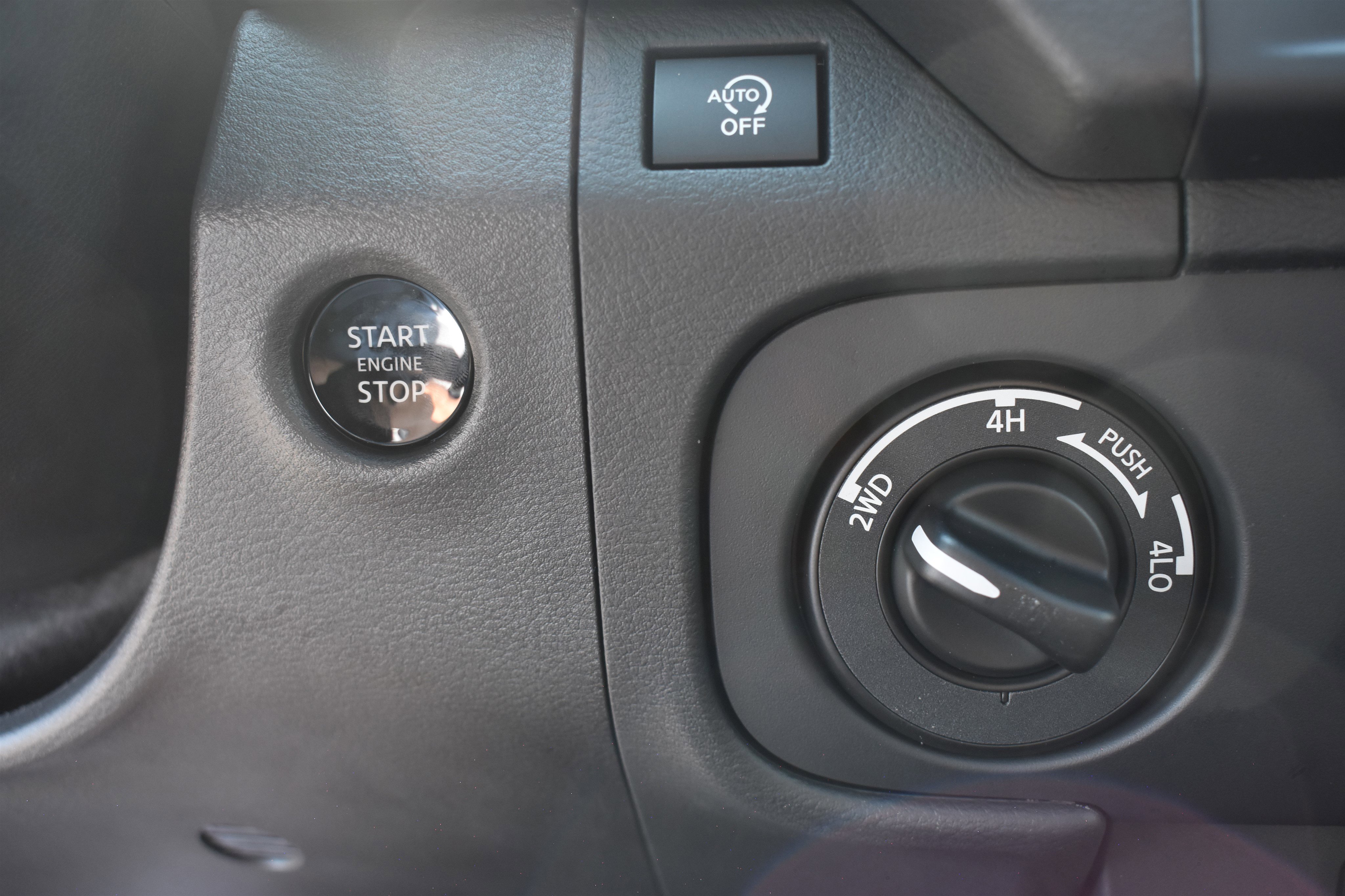 2026 Nissan Frontier Crew Cab PRO-4X photo 18