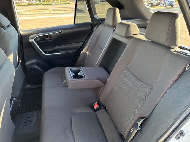 2021 Toyota RAV4 Prime XLE Premium photo 13