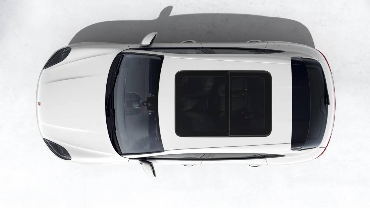 2026 Porsche Macan T photo 4