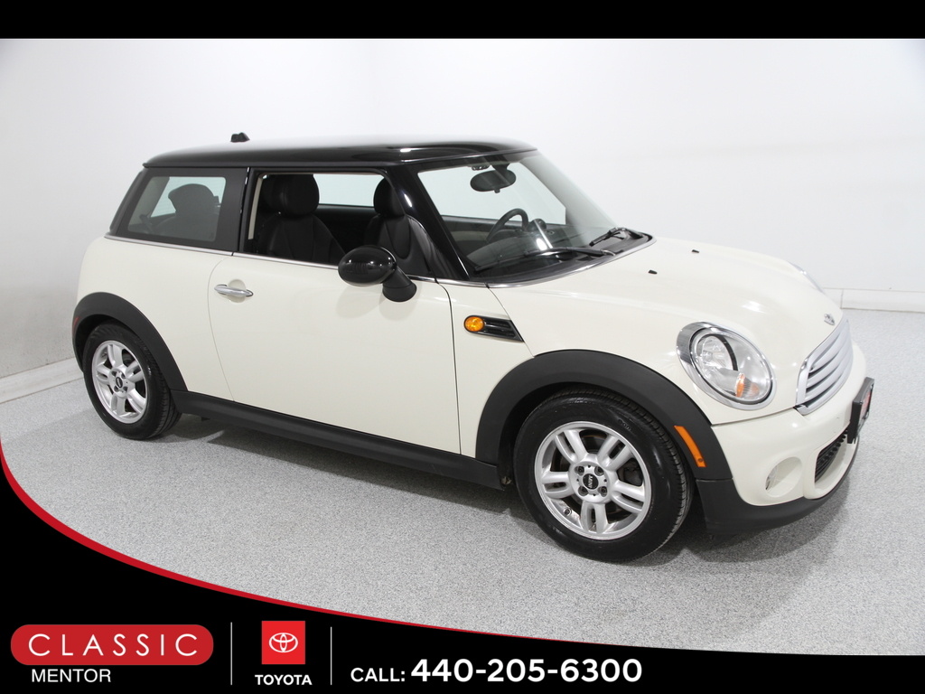 2013 MINI Cooper Base