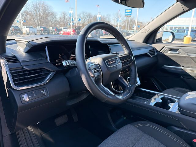 2025 GMC ACADIA - Image 10