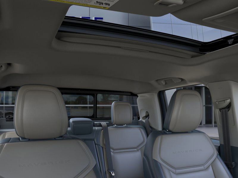 2025 Ford Maverick Lariat photo 10