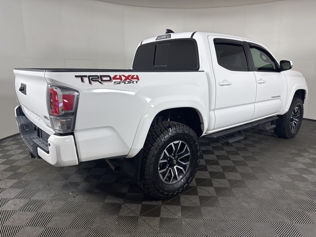 2023 Toyota Tacoma SR5 photo 3