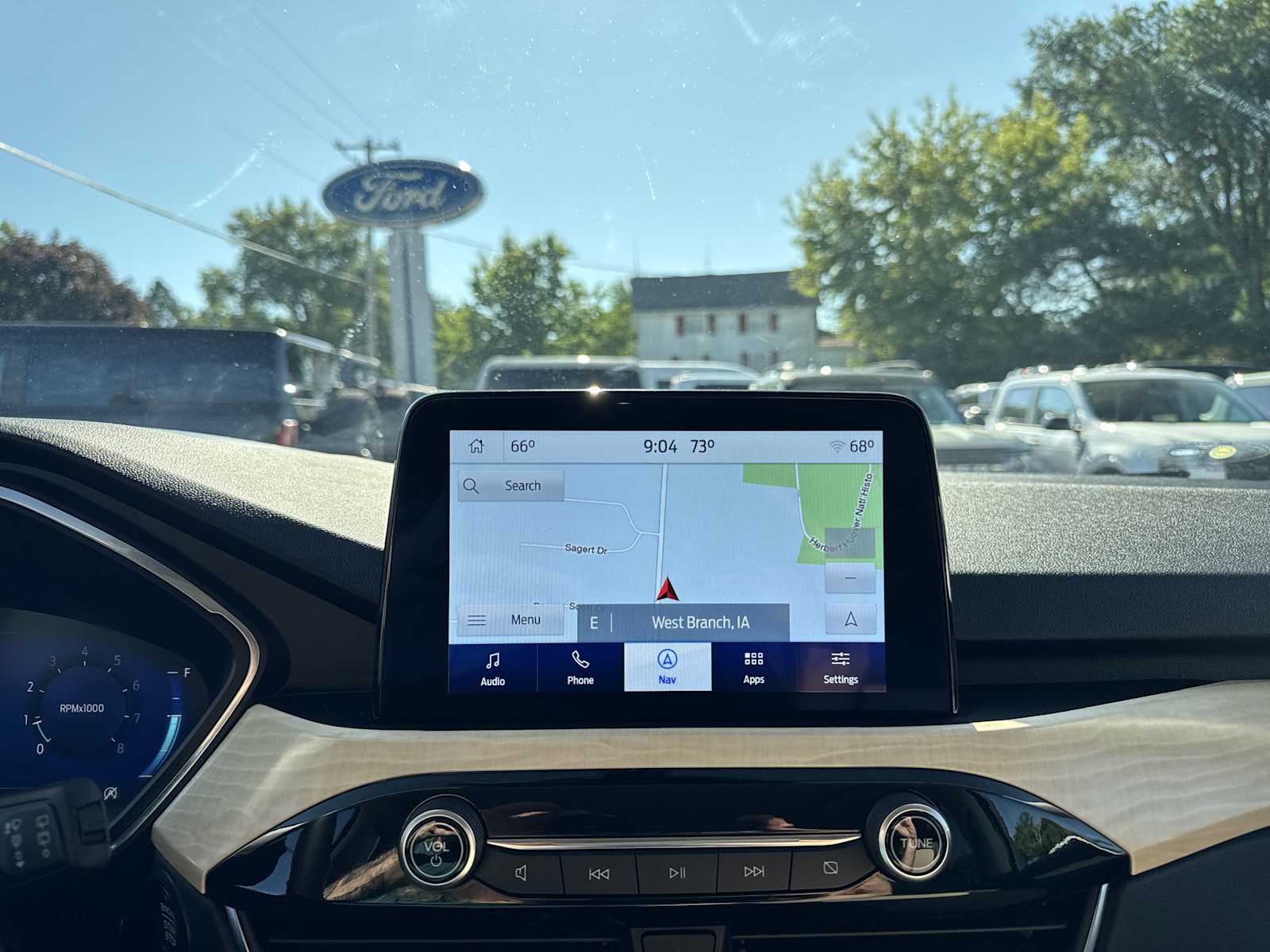 2022 Ford Escape Titanium photo 26
