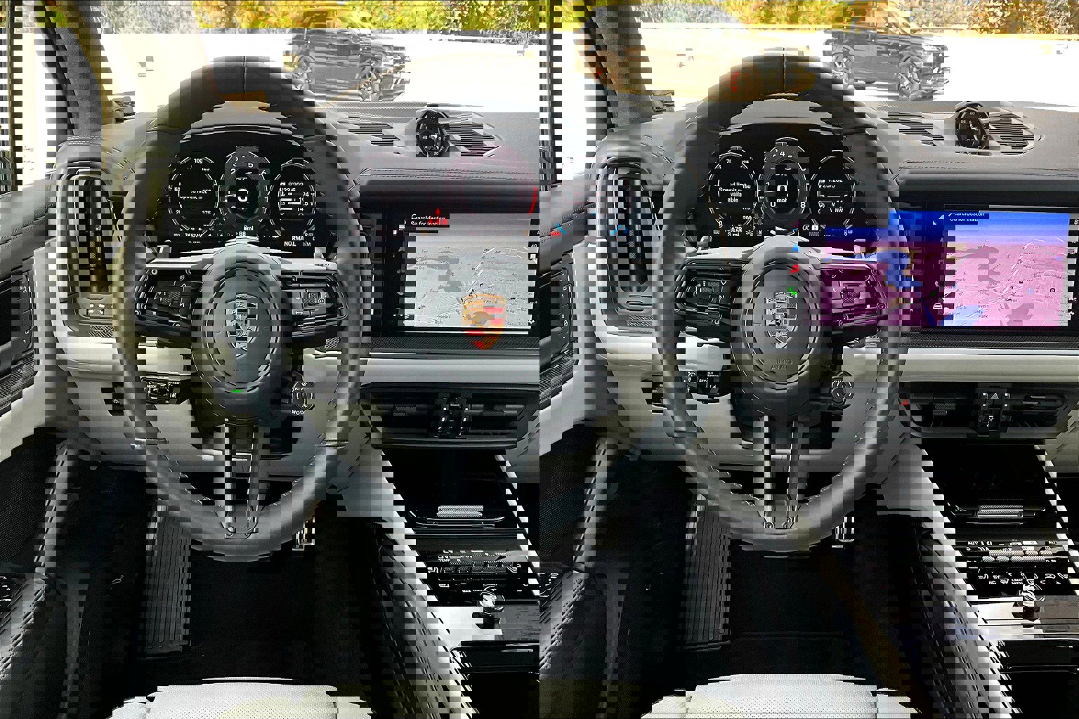 2025 Porsche Cayenne GTS photo 4