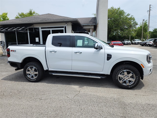 2024 Ford Ranger Lariat photo 2