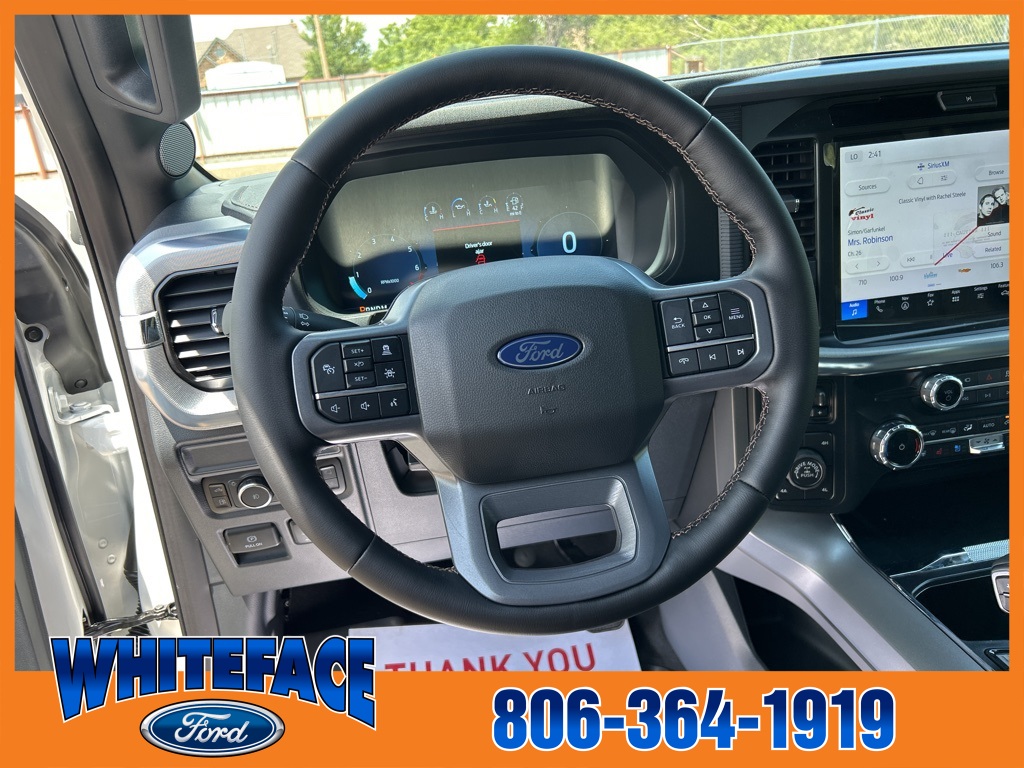 2025 Ford F-150 Lariat photo 14