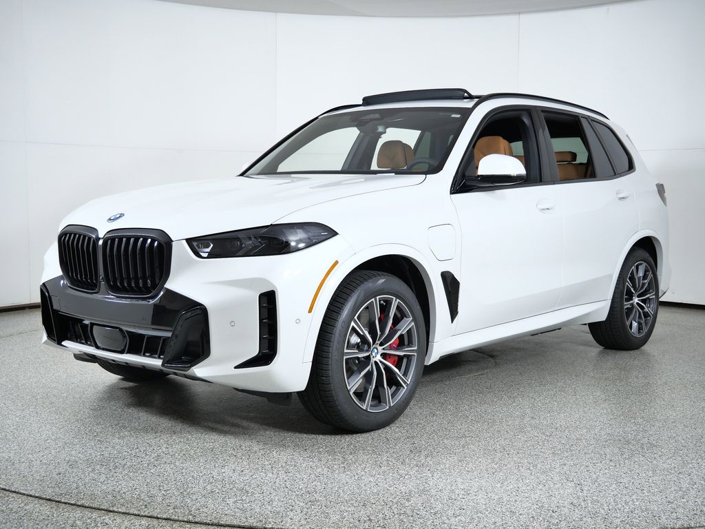 2026 BMW X5 50e's photo