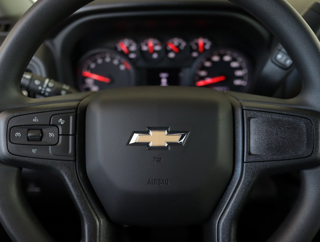 2026 Chevrolet Silverado 1500 Custom photo 11