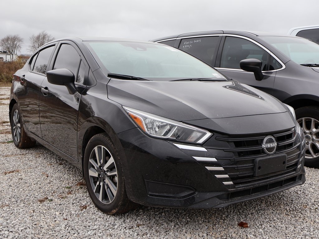2024 Nissan Versa 1.6 S photo 4