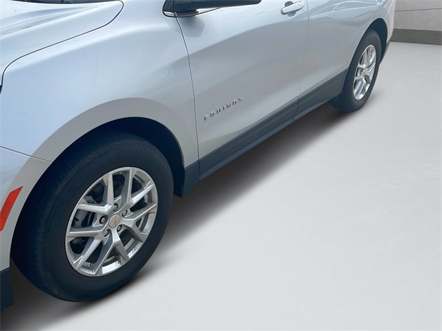 2022 Chevrolet Equinox LT photo 32
