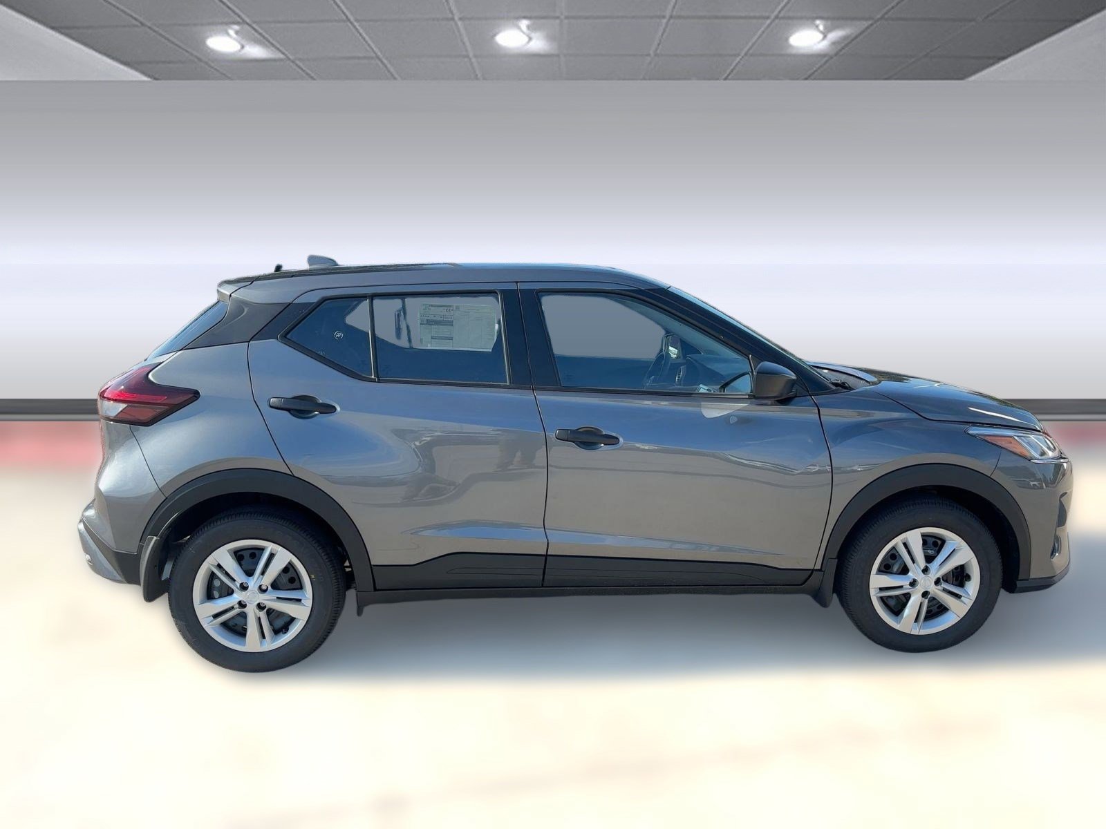 2025 Nissan Kicks Play S photo 8