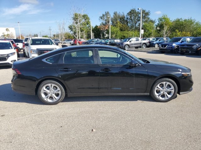2025 Honda Accord 1.5T LX photo 4
