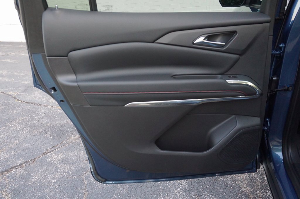 2026 Chevrolet Traverse Z71 photo 24