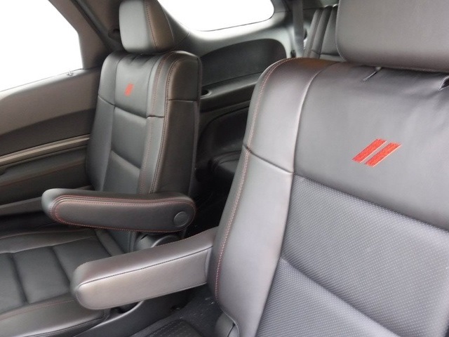 2025 Dodge Durango R/T Plus photo 36