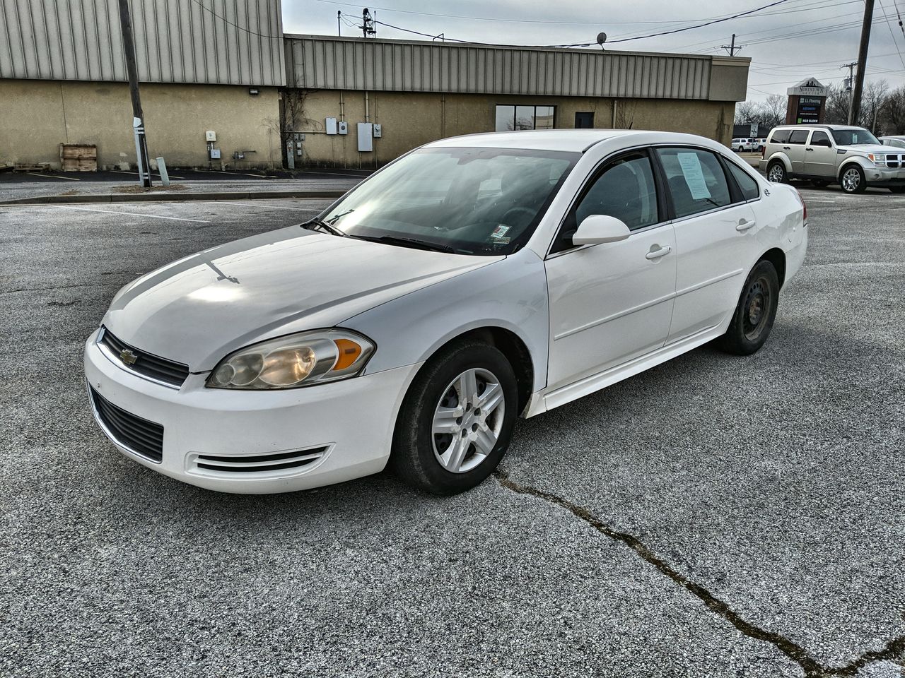 2009 Chevrolet Impala LS's photo