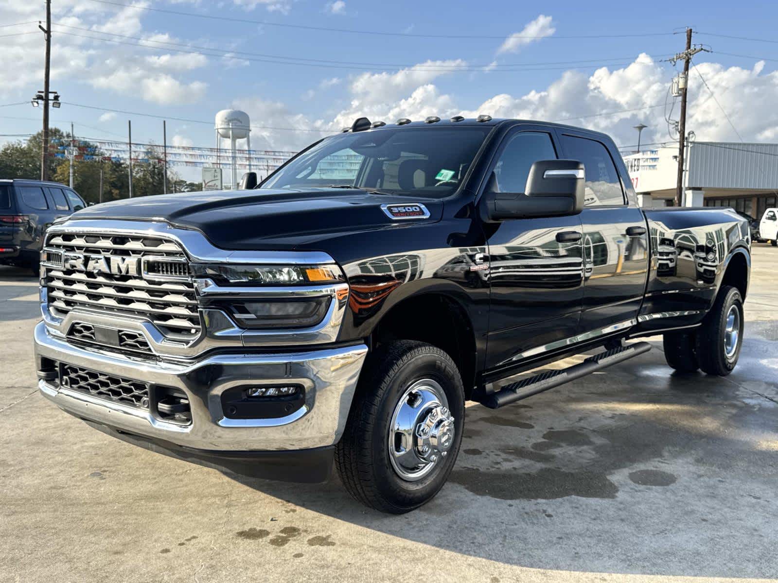 2026 Ram 3500 Tradesman photo 3