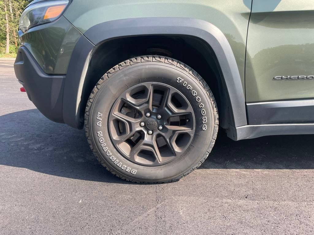 2021 Jeep Cherokee Trailhawk photo 19