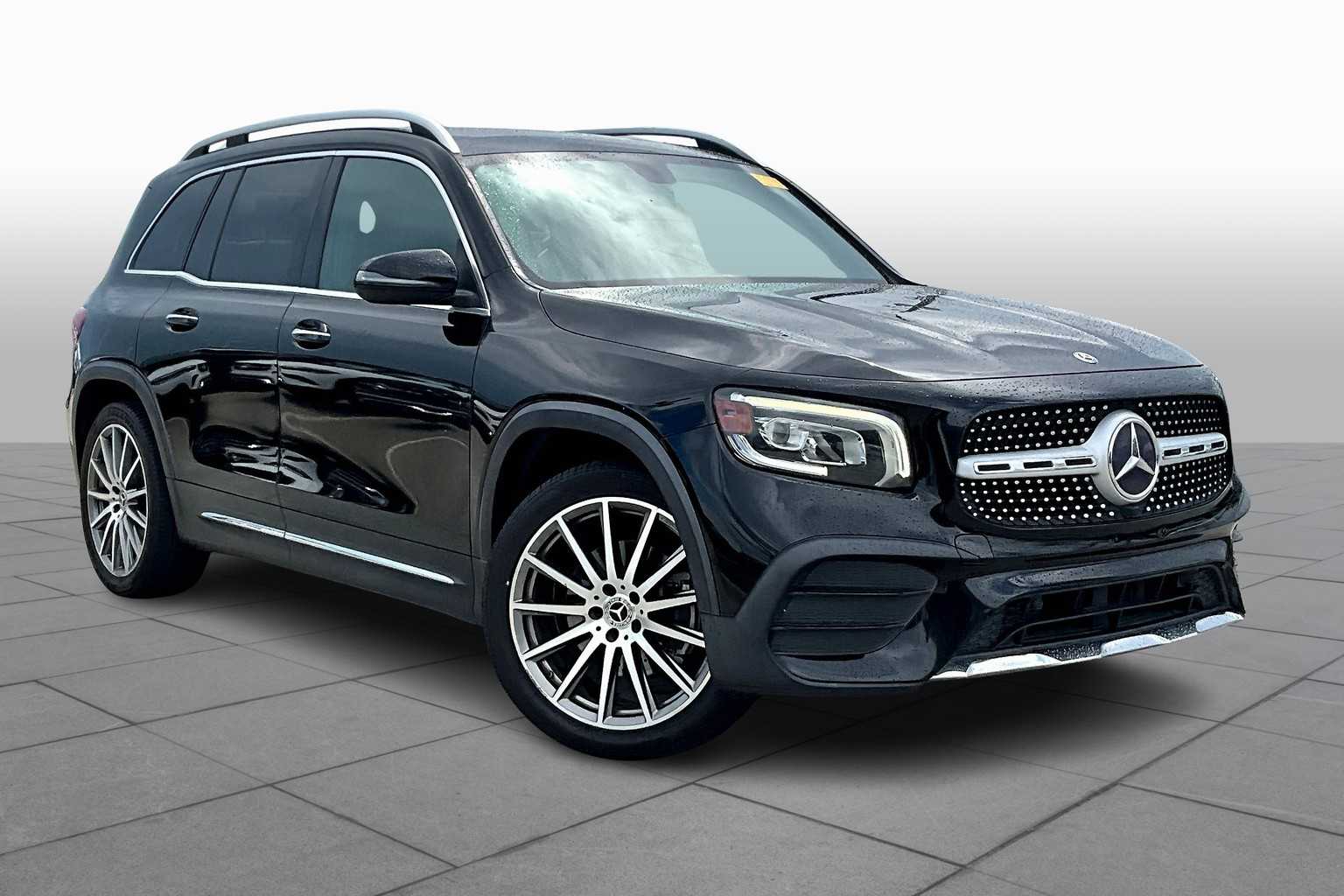 2020 Mercedes Benz GLB 250 photo 2
