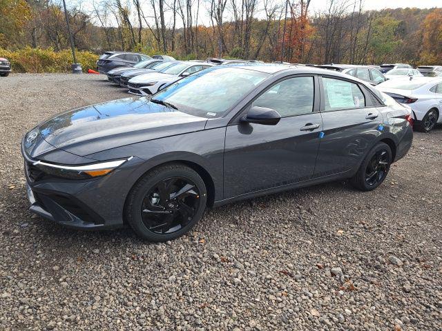 2026 Hyundai Elantra SEL's photo