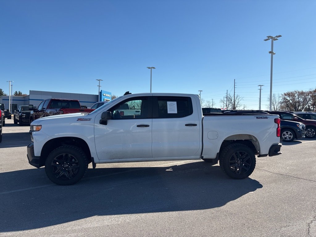 2021 Chevrolet Silverado 1500 Custom Trail Boss photo 2