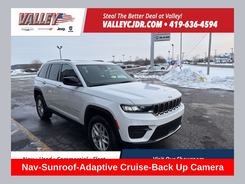 2024 Jeep Grand Cherokee Laredo's photo